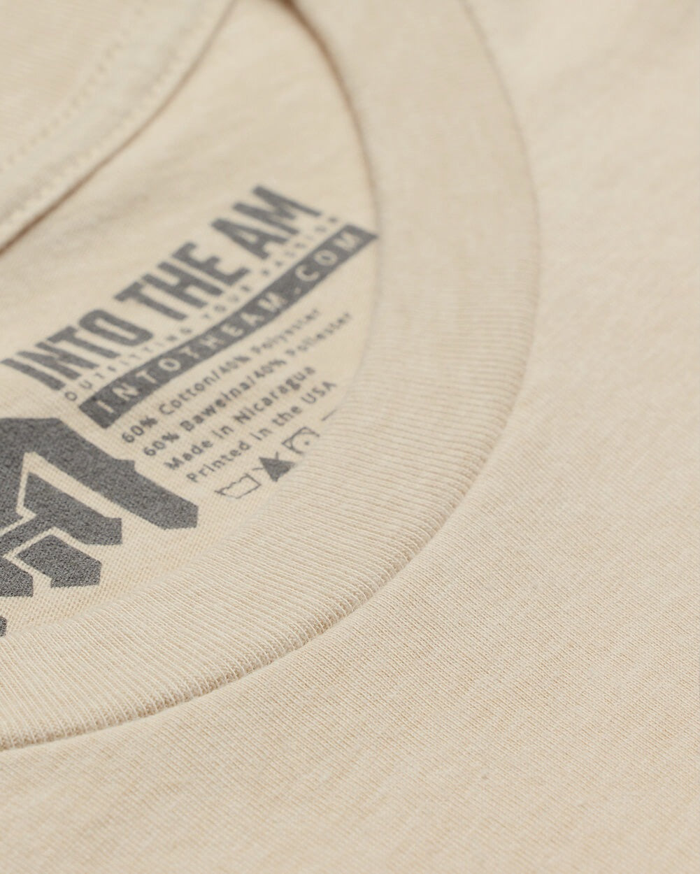 Basic Tee - Logo-Cream-Reg-Regular-Detail--Model---L