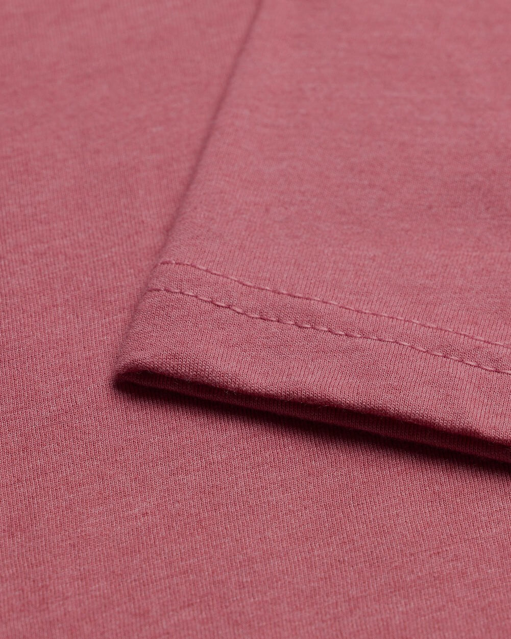 Basic Tee - Logo-Heather Mauve-Reg-Regular-Detail1--Model---L