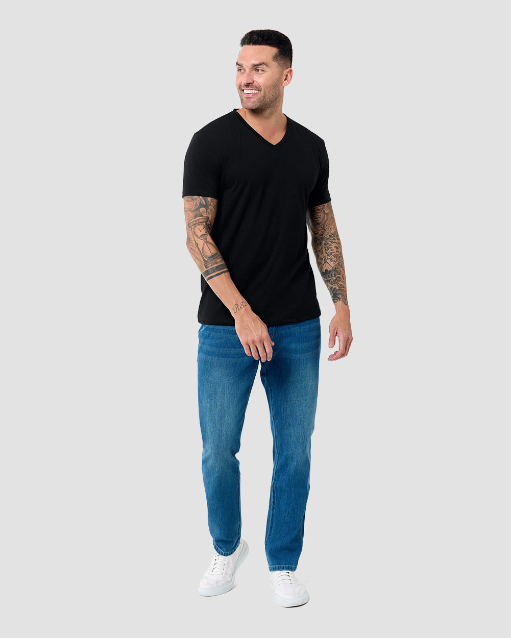 V-Neck Tee - Non-Branded-Black-Reg-Regular-Full--Model---L