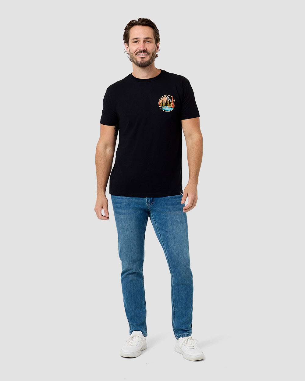 Wilderness Tee-Black-Regular-Full--Model---L