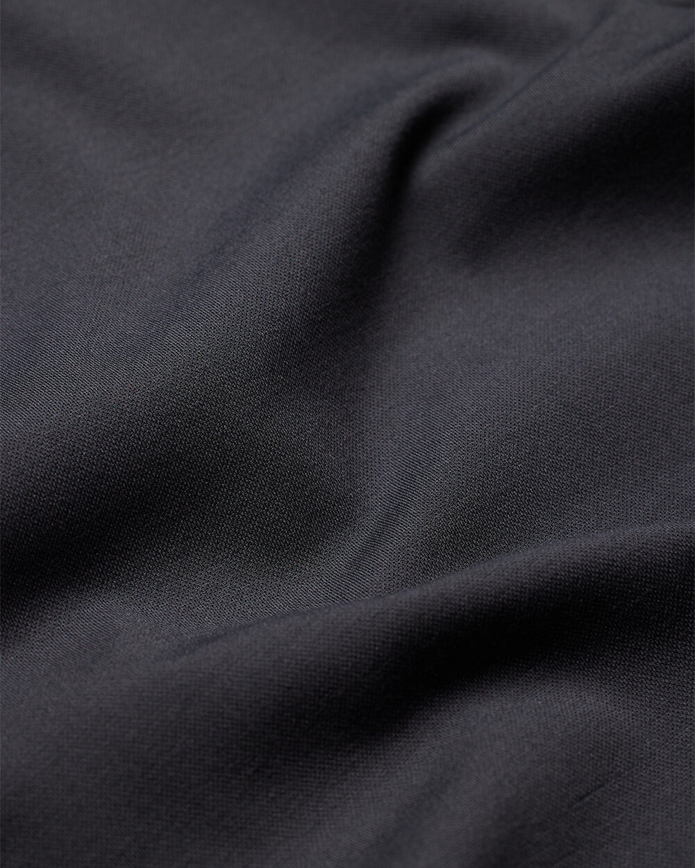 All Day Pants - Slim-Charcoal-33"-Regular-Detail--Alex---31