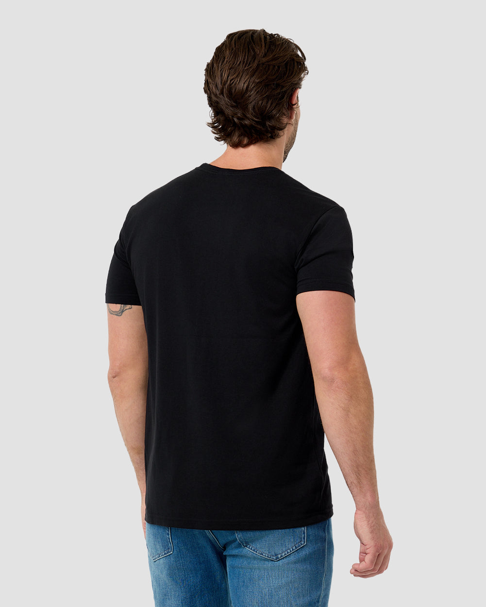 Volcanic Void Tee-Black-Regular-Back--Model---L