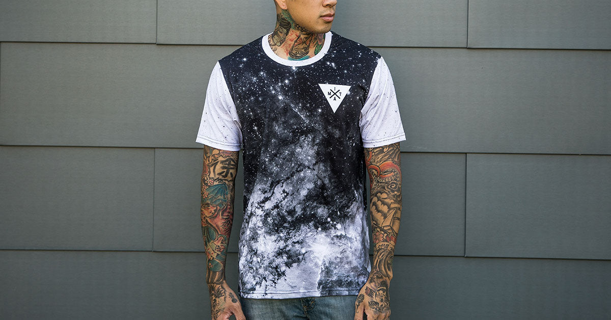 What Makes a Perfect Men's T-Shirt, A Data-Driven Analysis