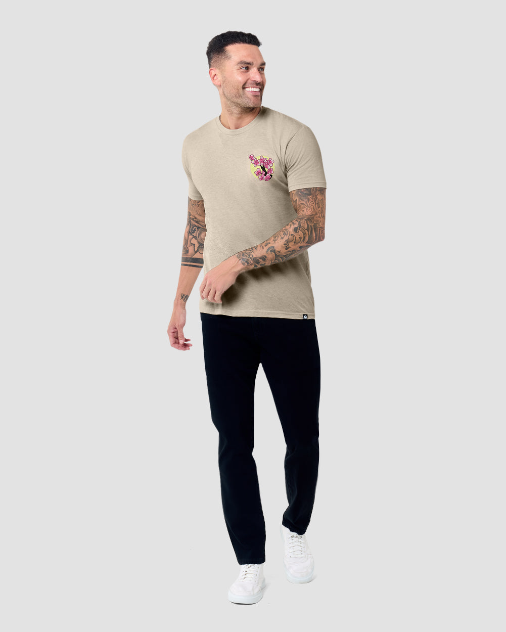 Bottle Blossom Tee-Cream-Regular-Full--Model---L