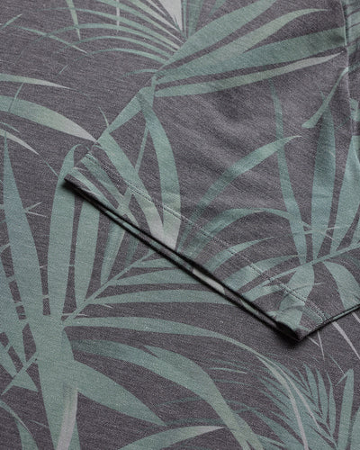 Pursuit Performance Polo-Midnight Jungle-Reg-Regular-Detail--Model---L