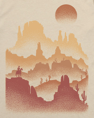 Mesa Shadows Tee-Cream-Regular-Swatch--Model---L